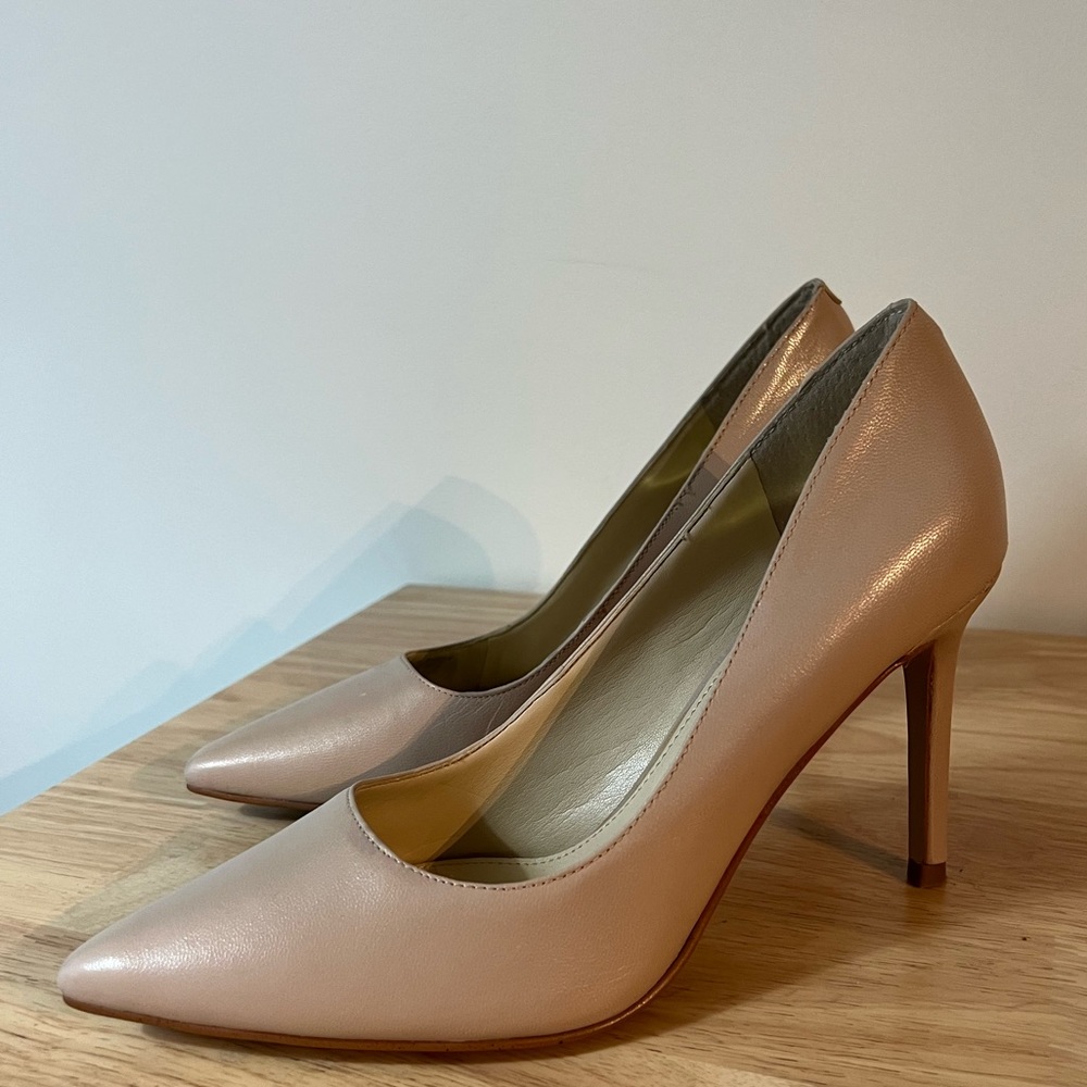 Marc Fisher shoes, nude leather pumps